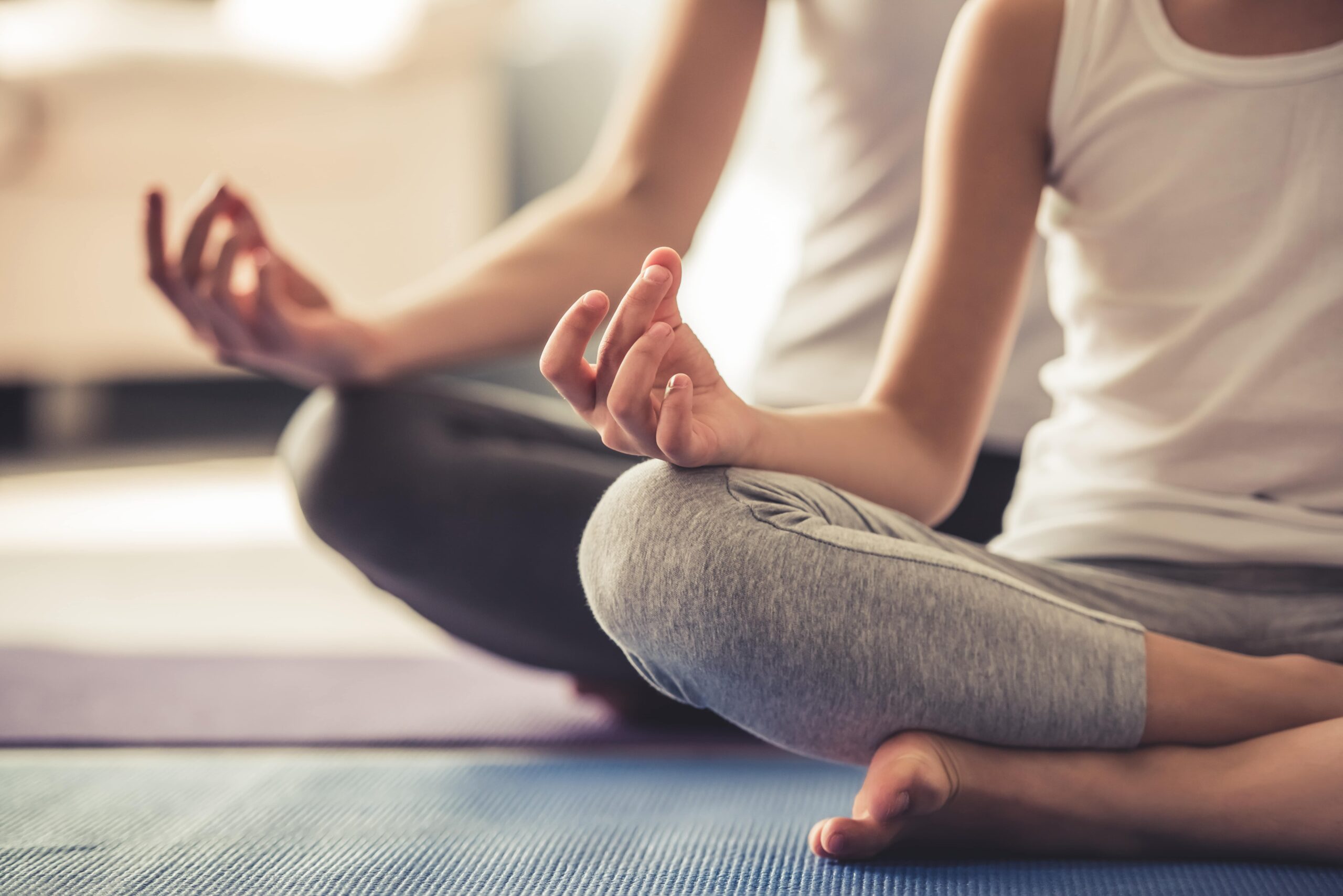 Woman participate in holistic therapy in Kentucky